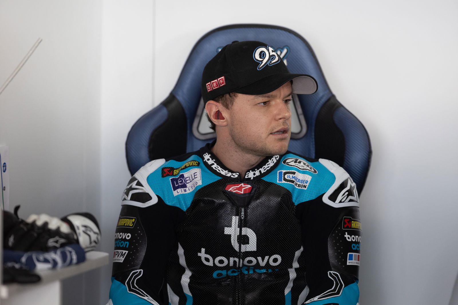 Tarran Mackenzie, 2025 Spanish WorldSBK, pit box. Credit: Gold and Goose.