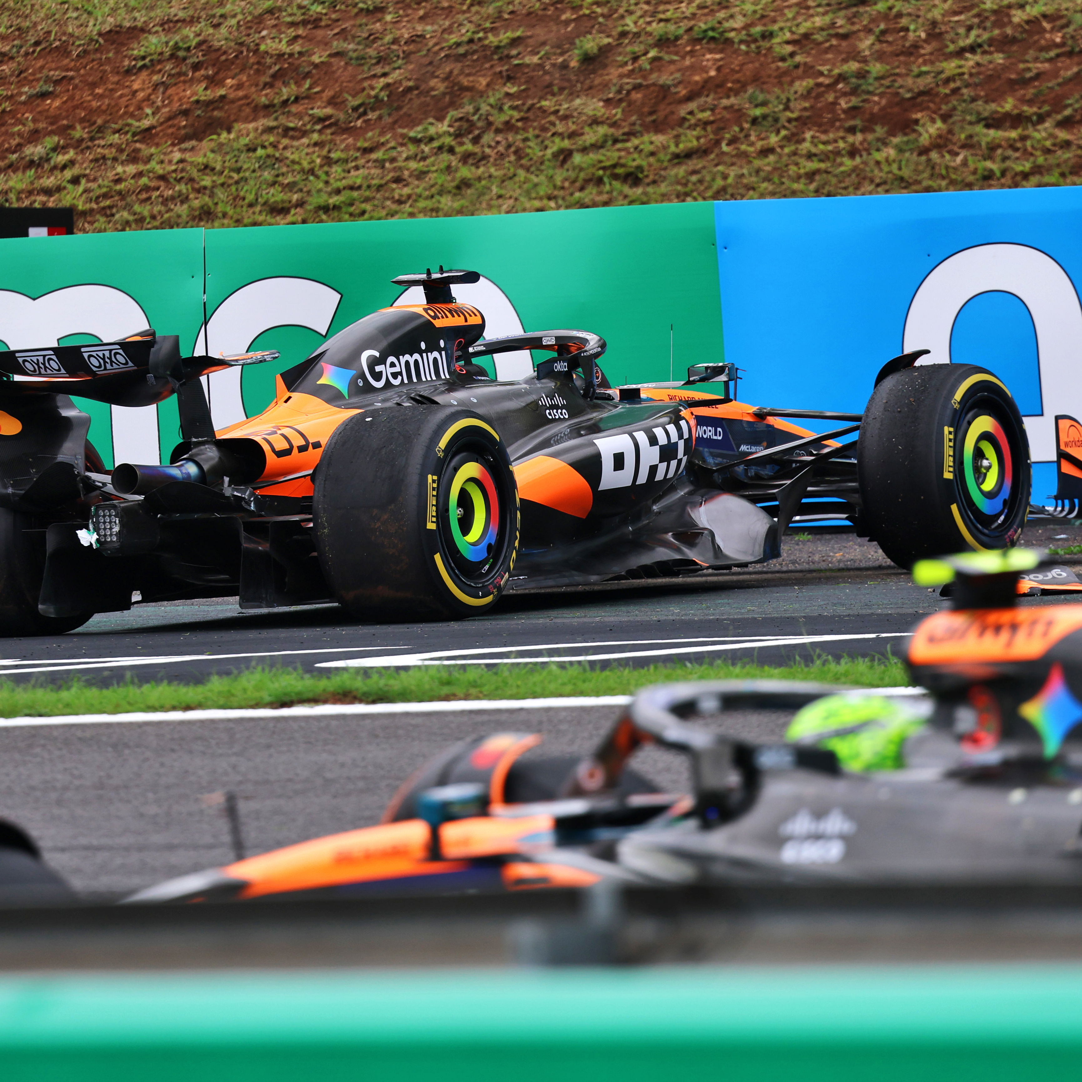 Norris passes his crashed teammate Piastri