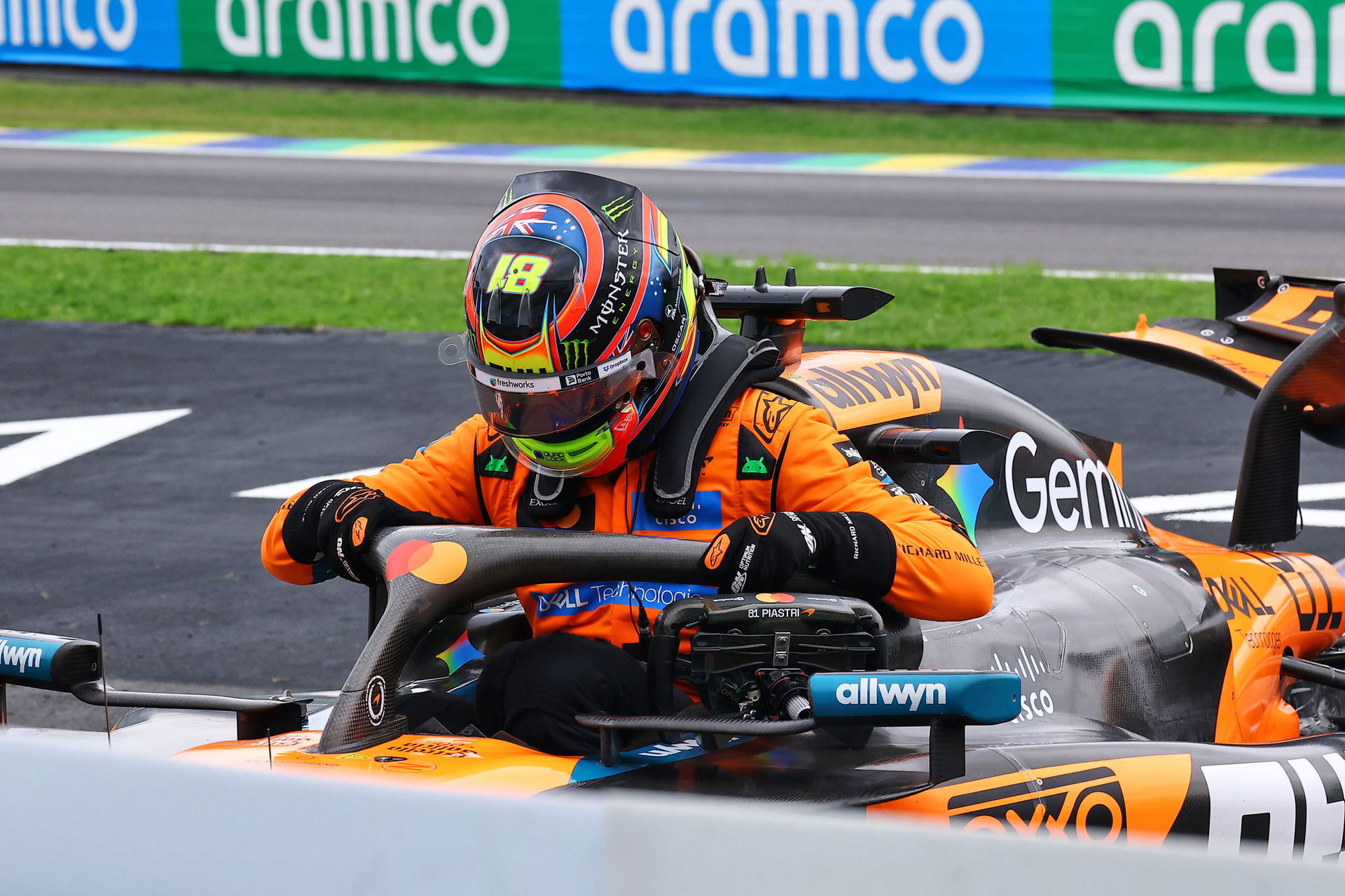 Piastri se salió del sprint