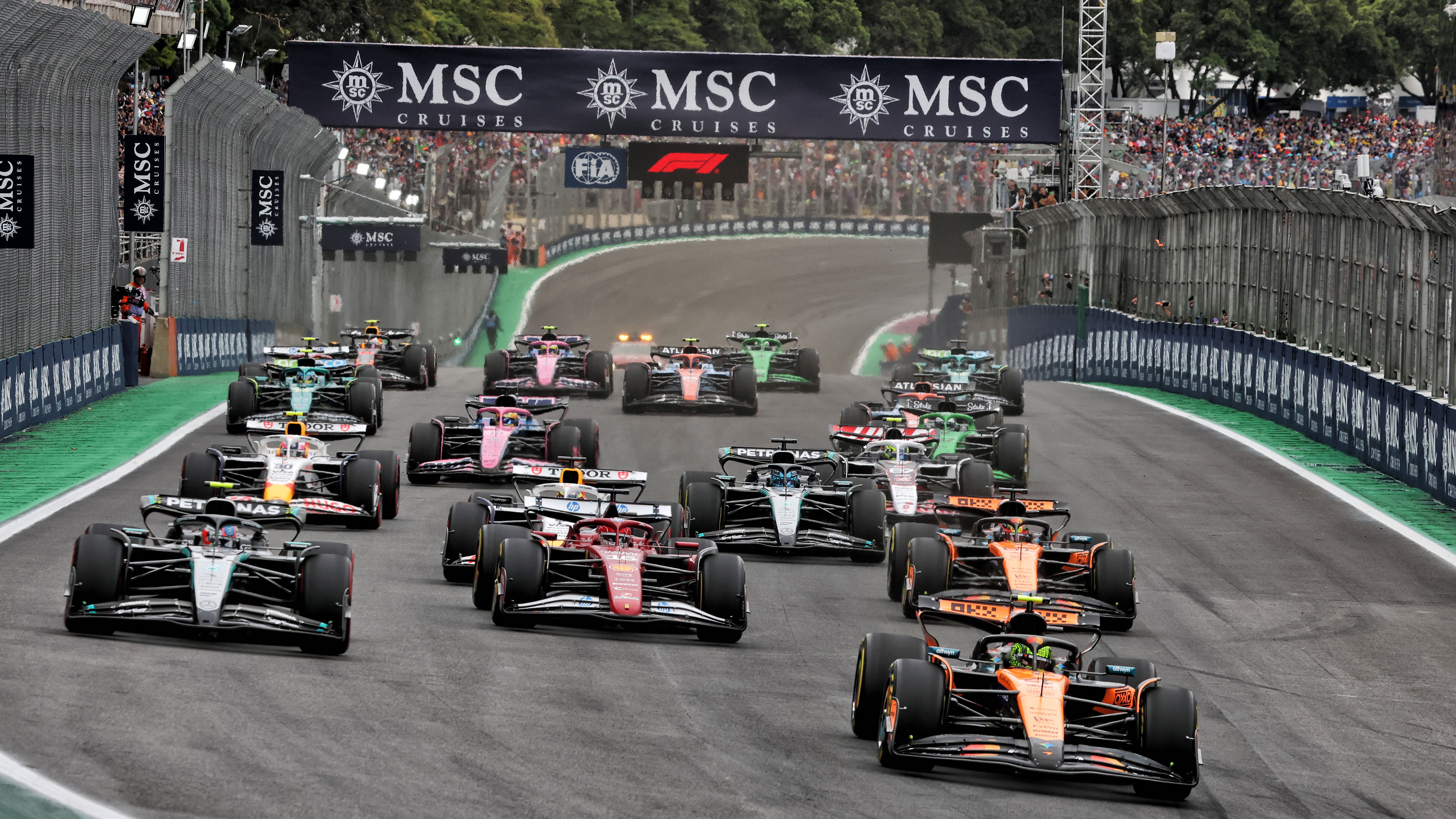 Start of the Sao Paulo Grand Prix