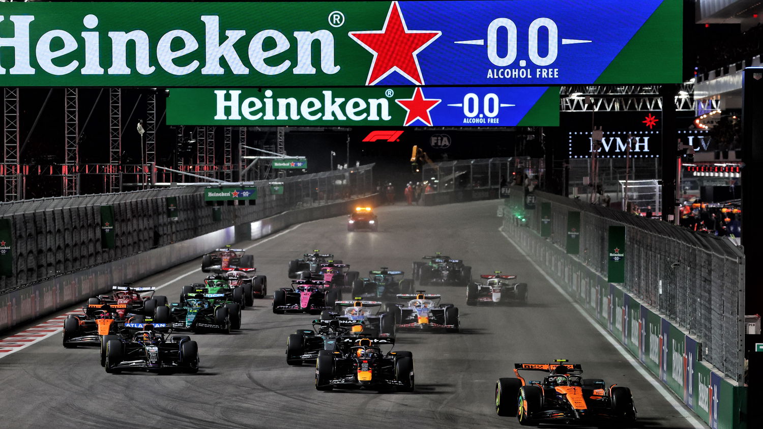 The start of the 2025 Las Vegas Grand Prix