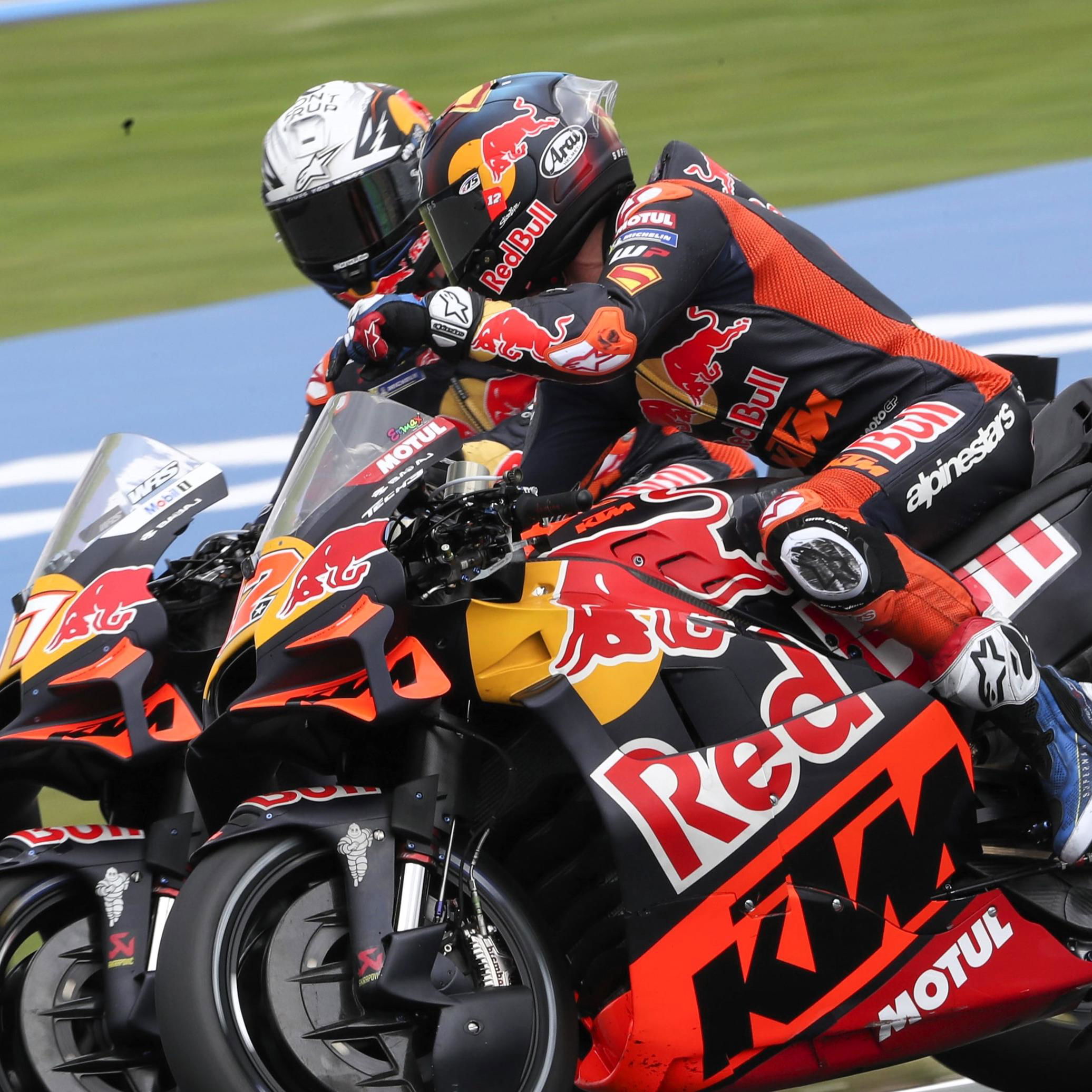 Pedro Acosta, Maverick Vinales, MotoGP 2025