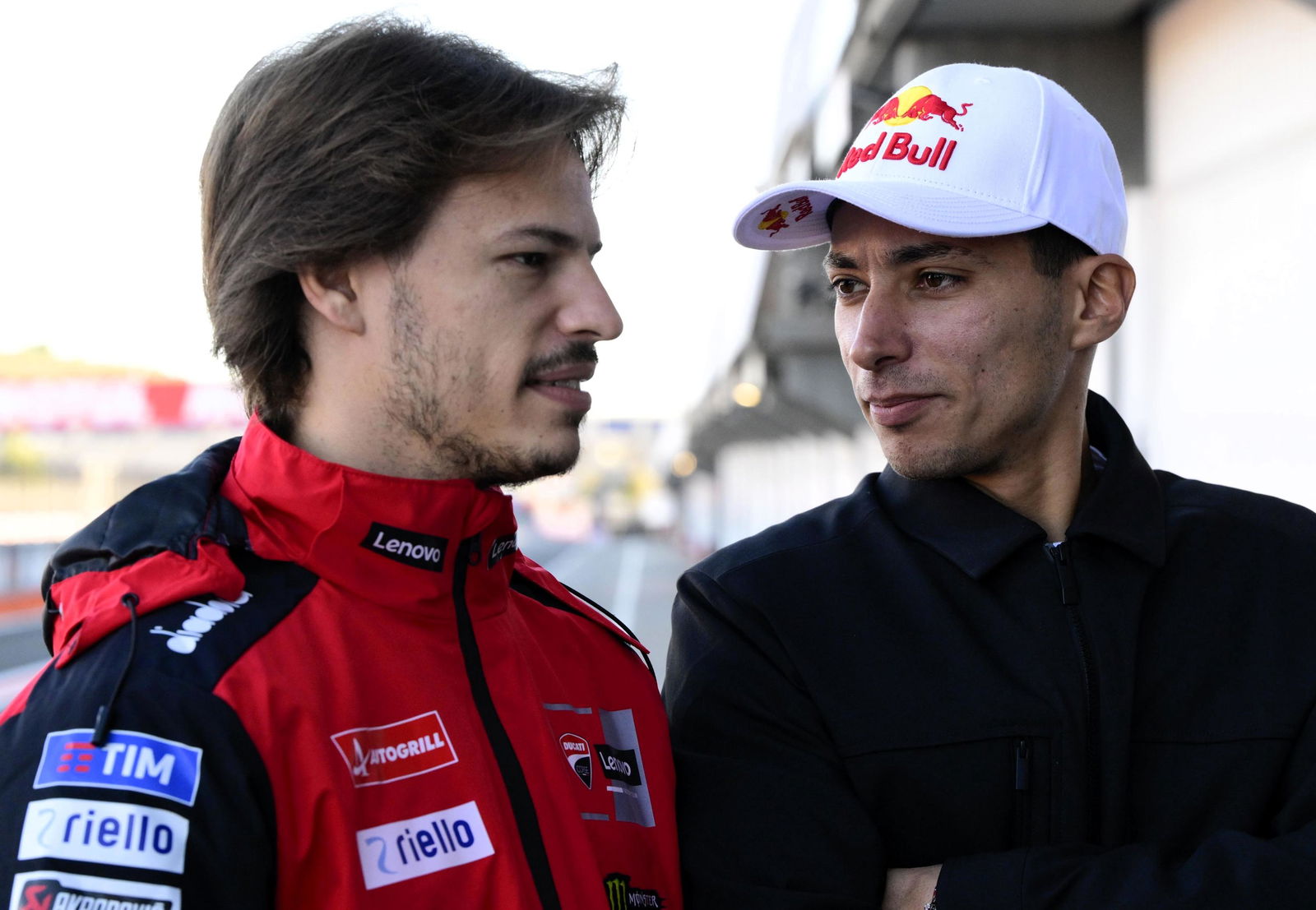 Nicolo Bulega, Toprak Razgatlioglu, 2025 Valencia MotoGP test