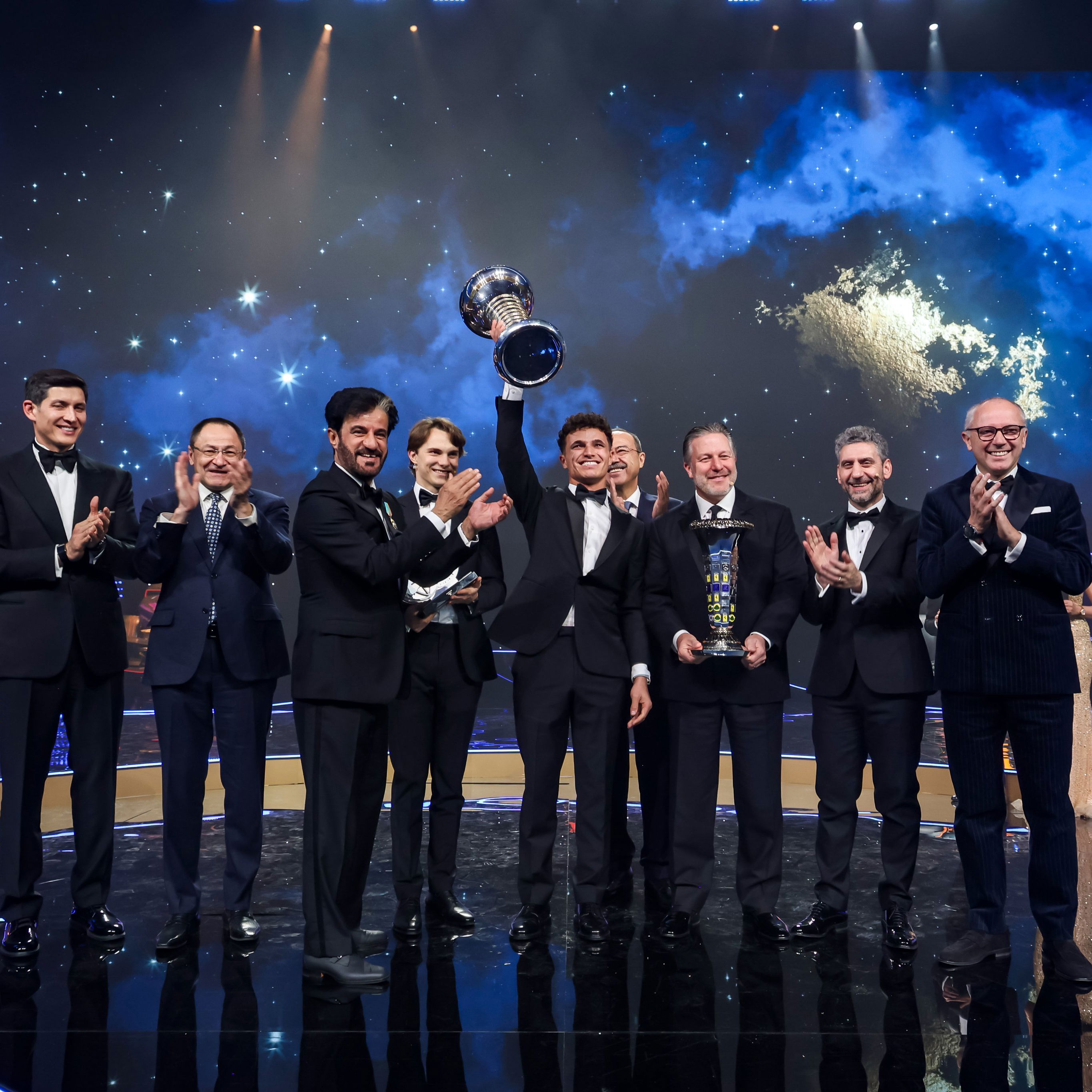 Norris finally gets his hands on the F1 championship