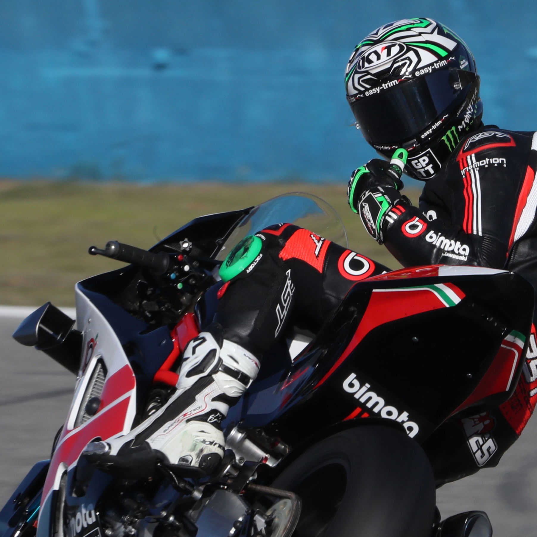 Alex Lowes, November 2025 WorldSBK Jerez Test. Credit: Gold and Goose.