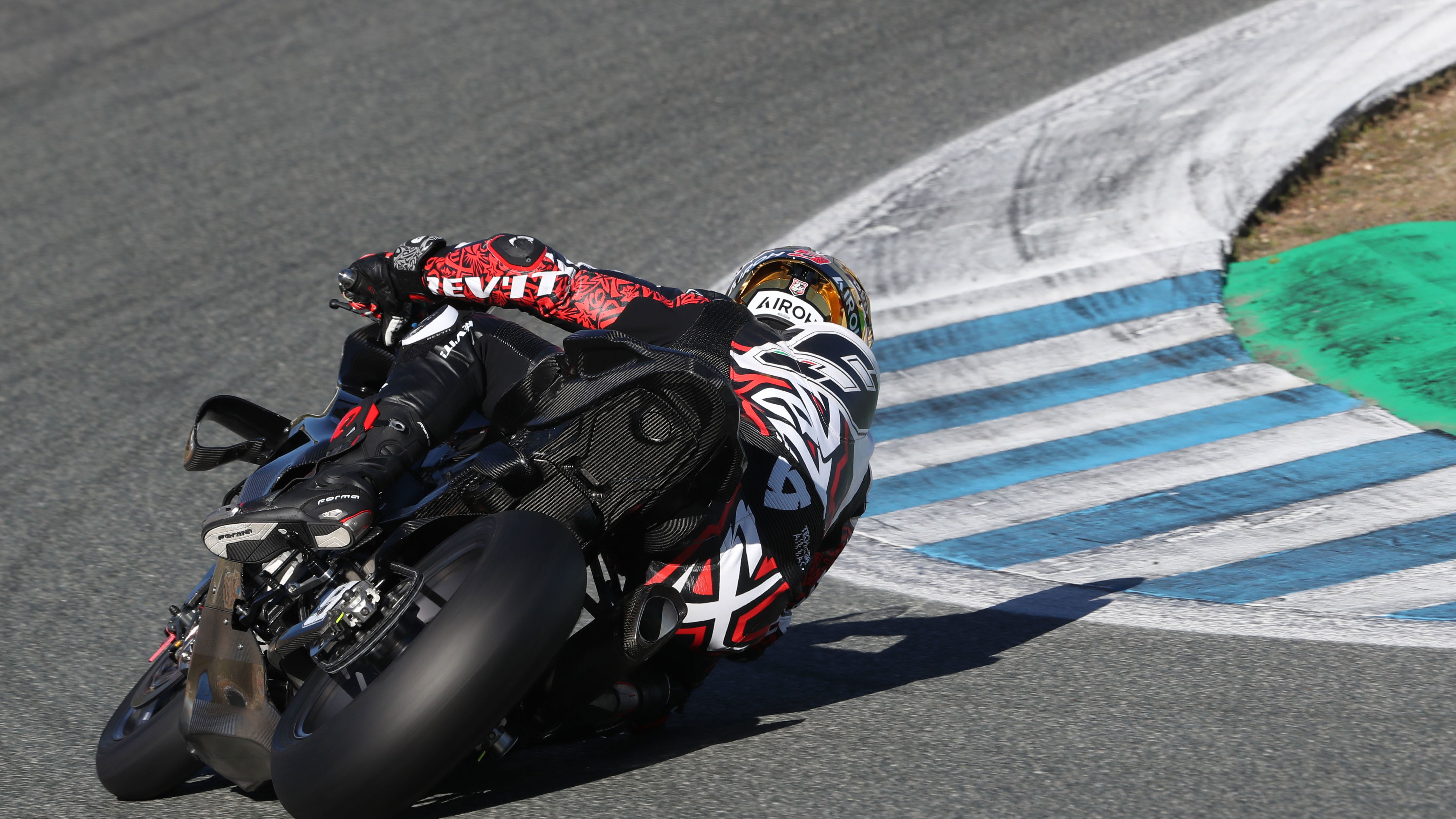 Danilo Pertucci, BMW World Superbikes, Jerez test