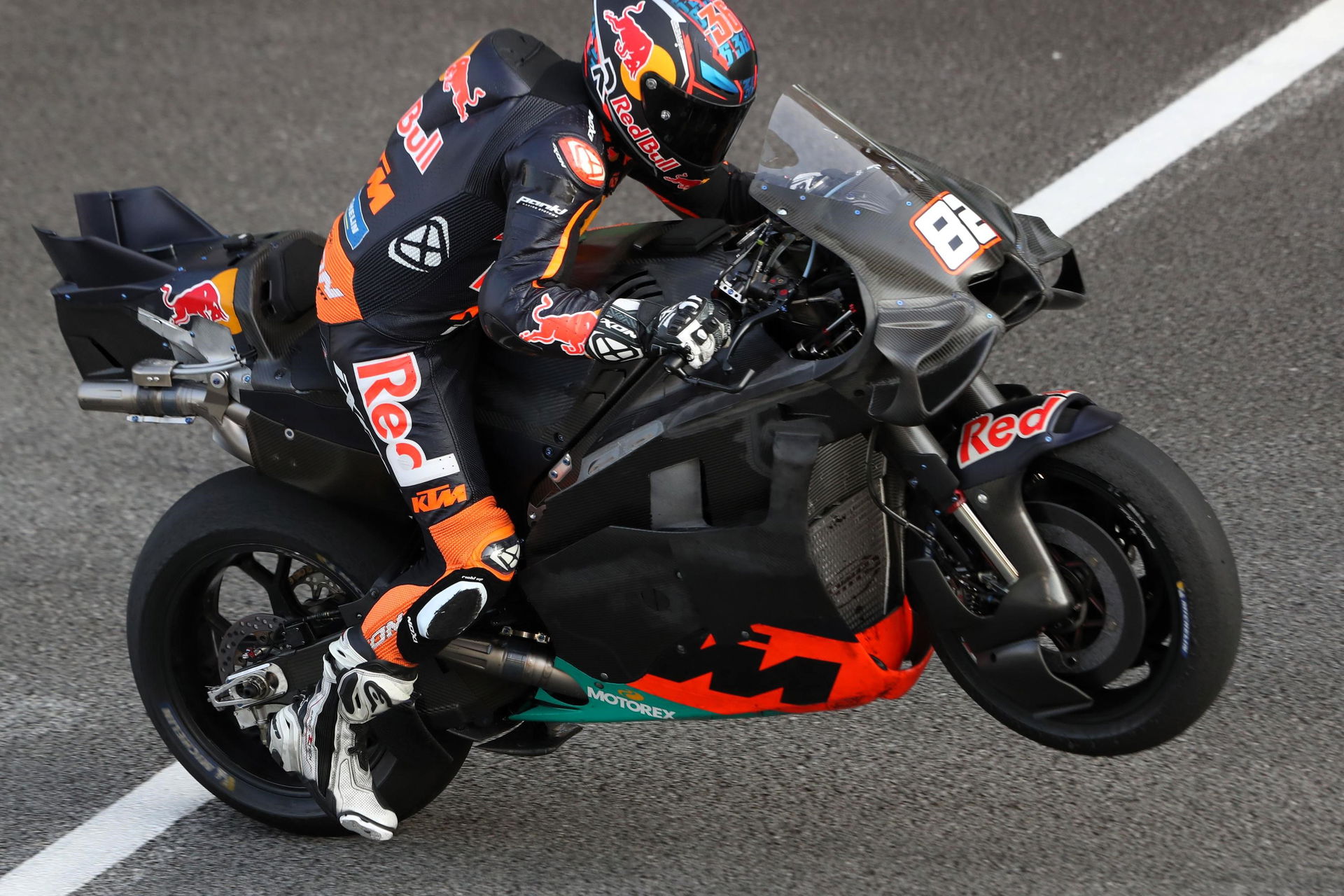 Mika Kallio's practice start wheelie, 2026 Sepang MotoGP shakedown.