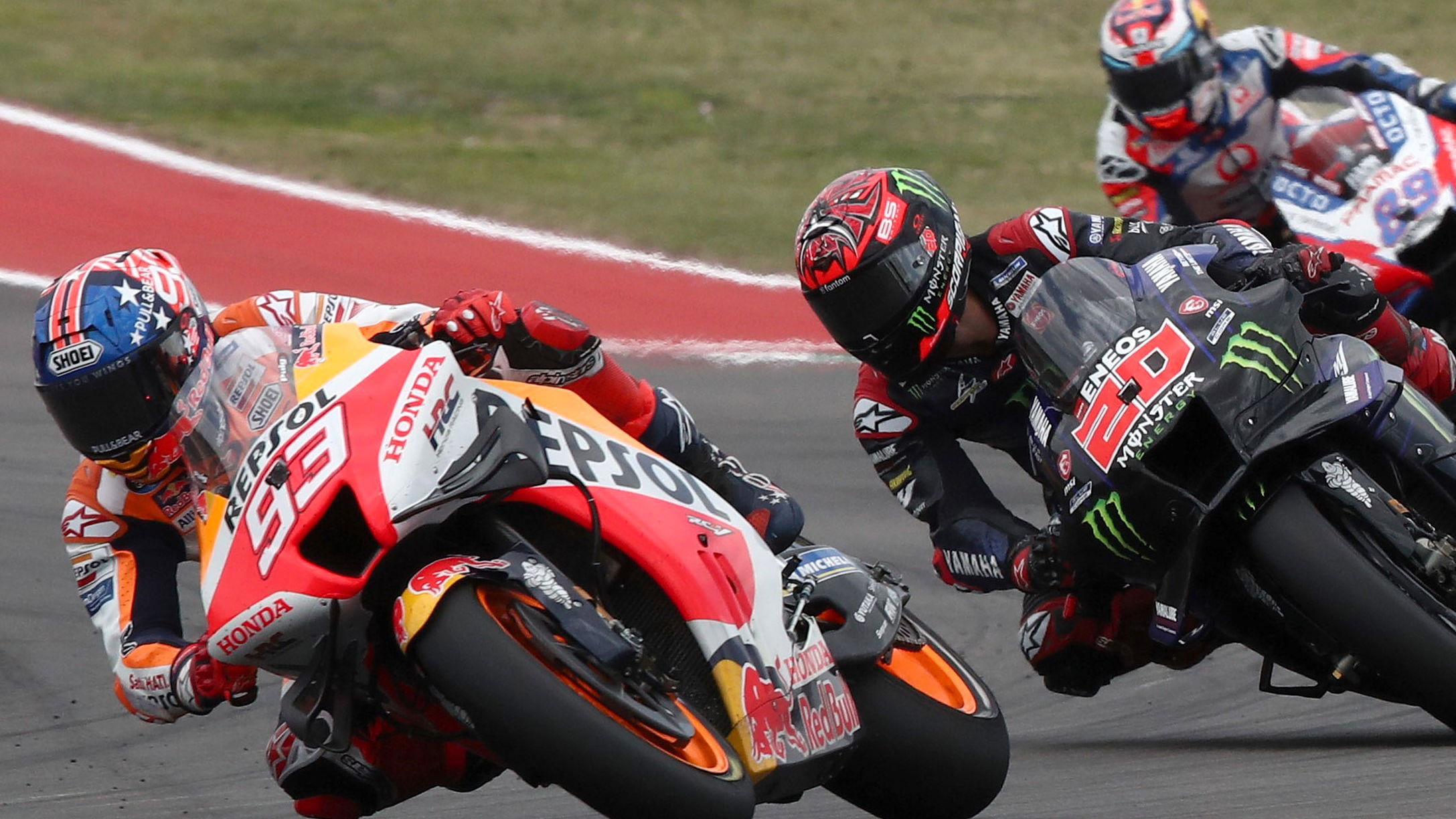 Marc Marquez, Fabio Quartararo battle in the closing stages of the 2022 Americas MotoGP.