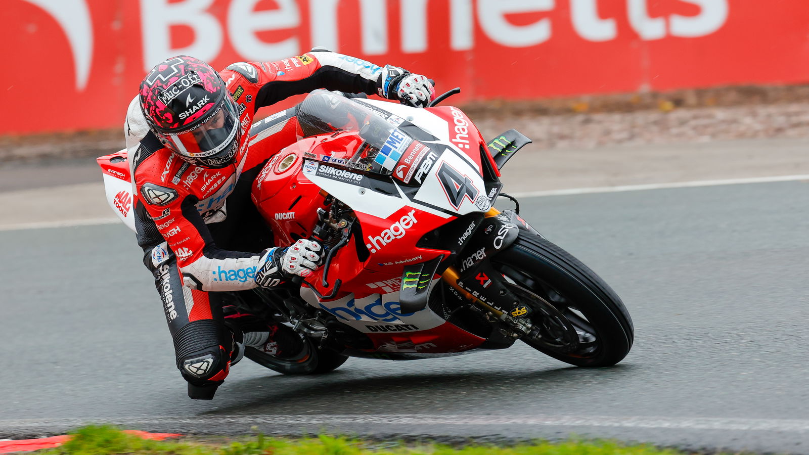 Scott Redding, Oulton Park (2) BSB. Credit: Ian Hopgood Photography.