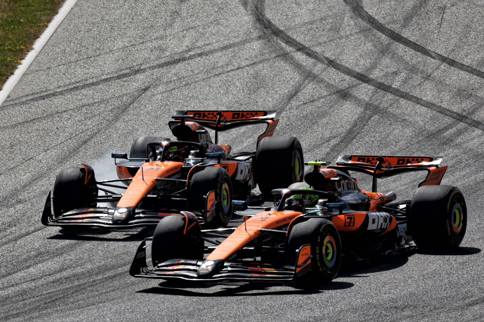 Norris and Piastri battle in Austria