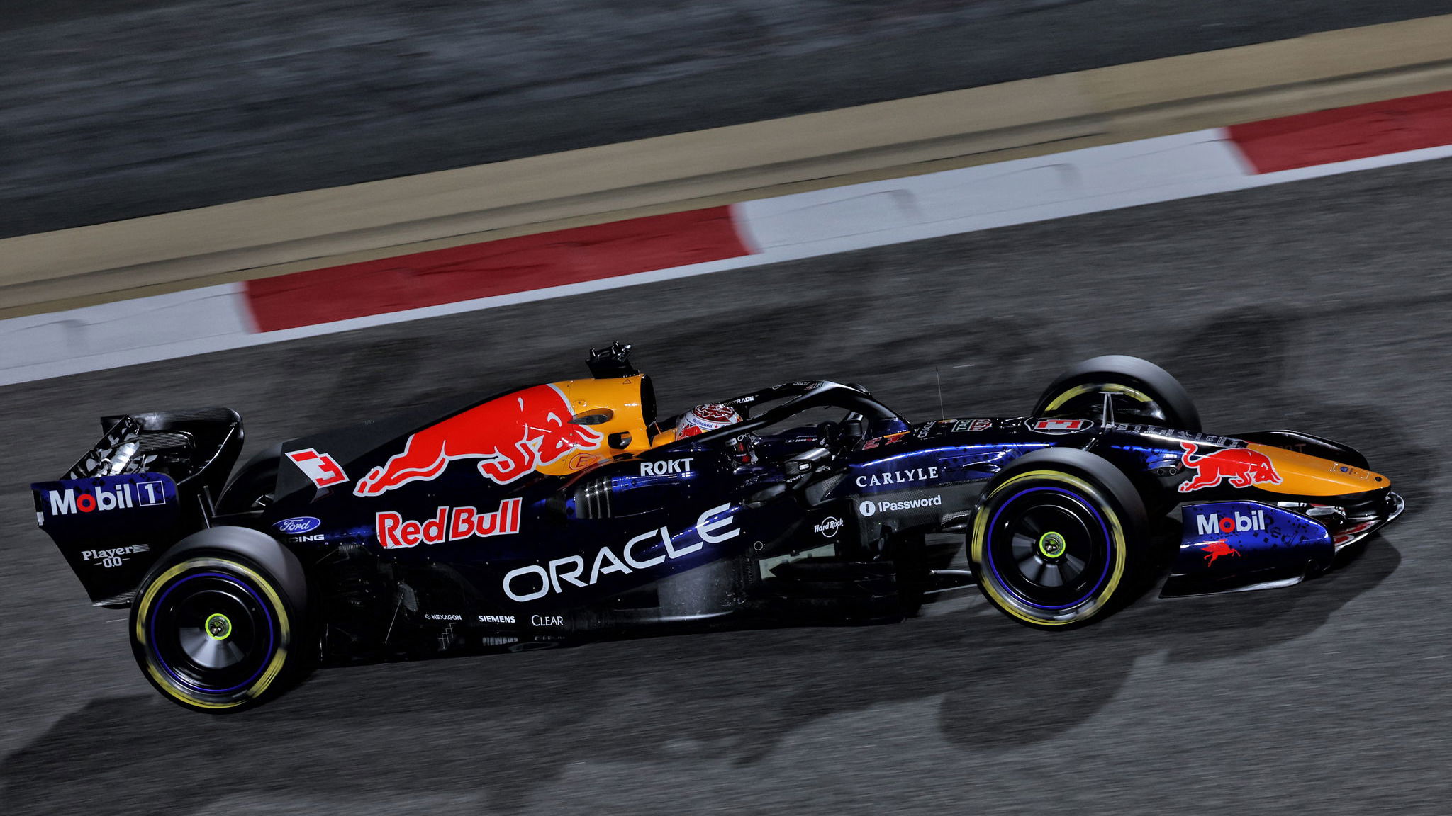Max Verstappen, Red Bull Racing, 2026 Bahrain F1 test