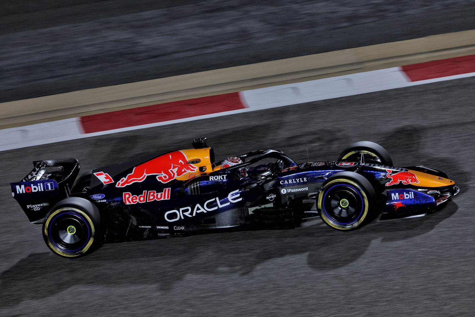 Max Verstappen, Red Bull Racing, 2026 Bahrain F1 test