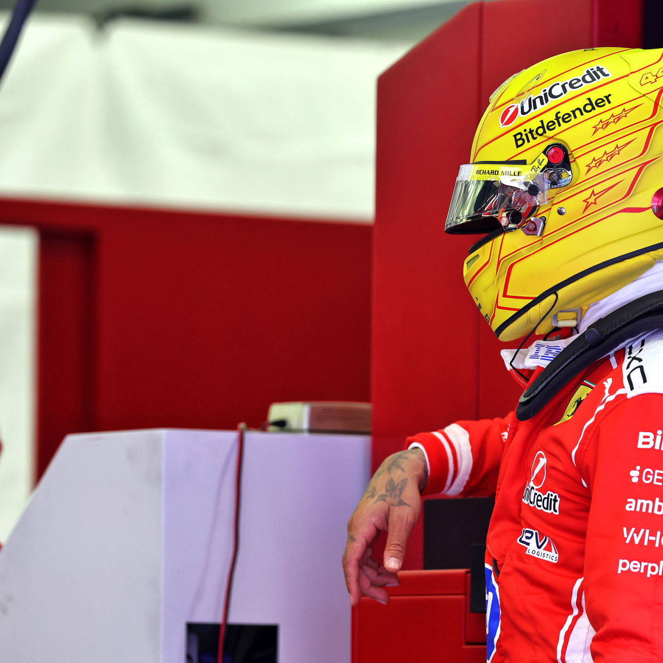 Lewis Hamilton still does not have a permanent race engineer 