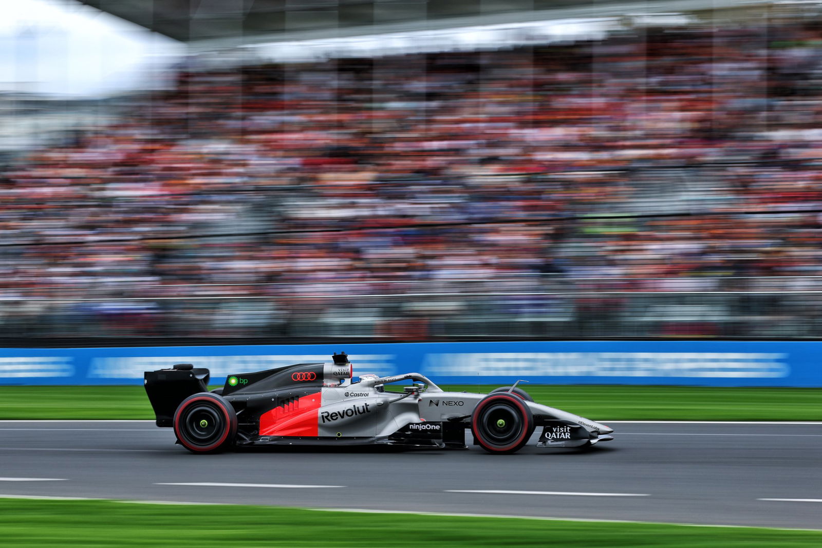 Audi se clasificó décimo y undécimo en Melbourne 