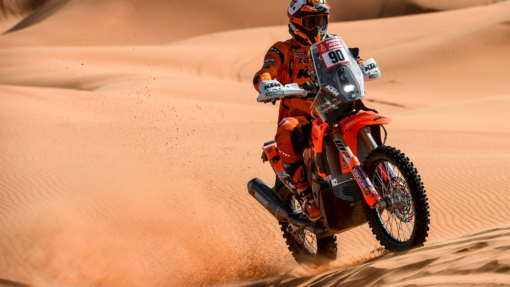 Steady Dakar Stage 7 for sore Danilo Petrucci, lead change