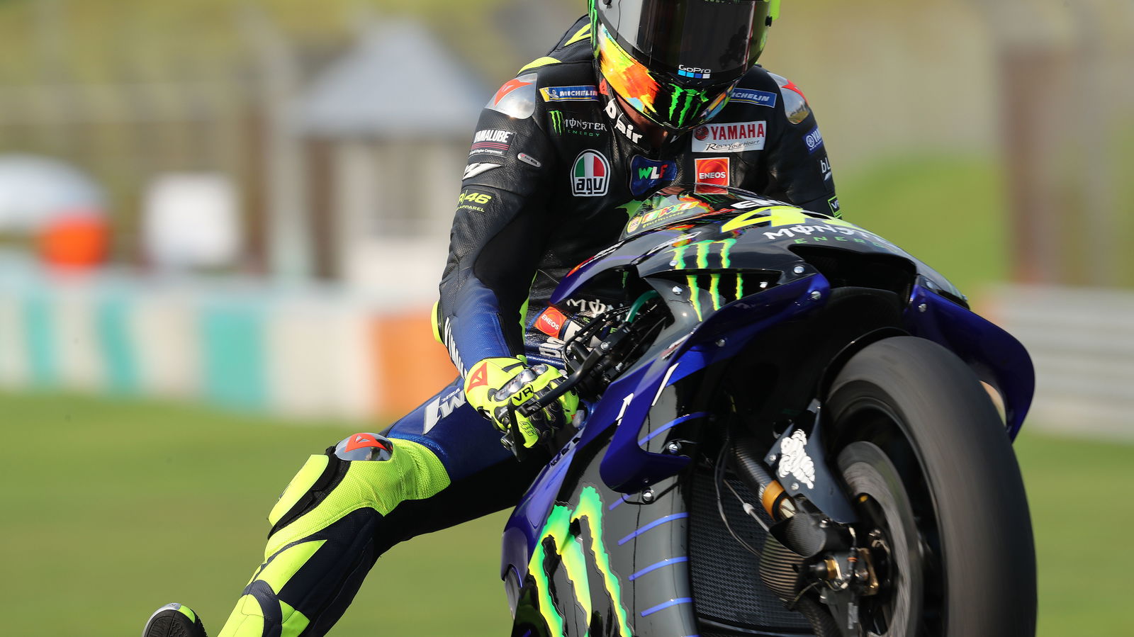Rossi: 'Beberapa hal yang lebih besar, lebih penting'