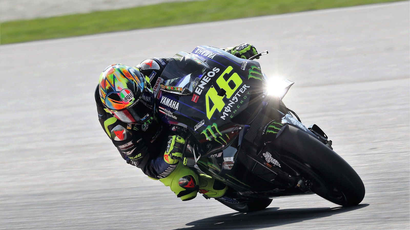 Rossi: Selamat untuk Maverick - ini berarti motornya bagus