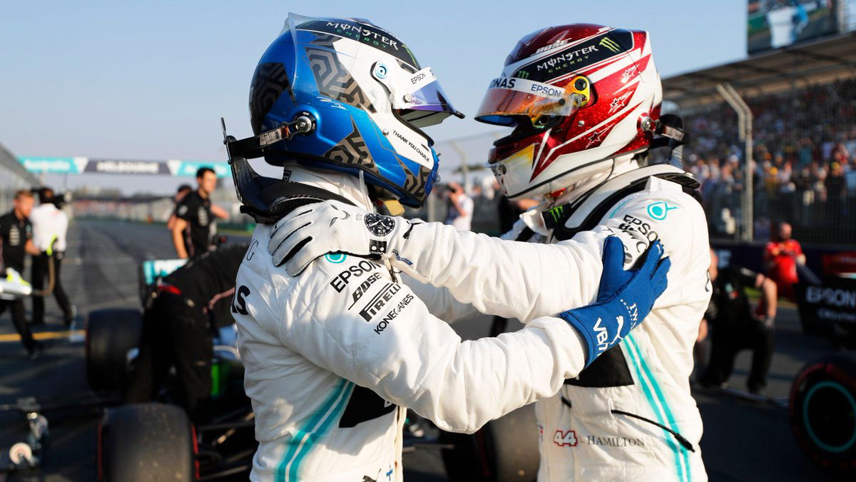 Hamilton mengalahkan Bottas di pole GP Australia