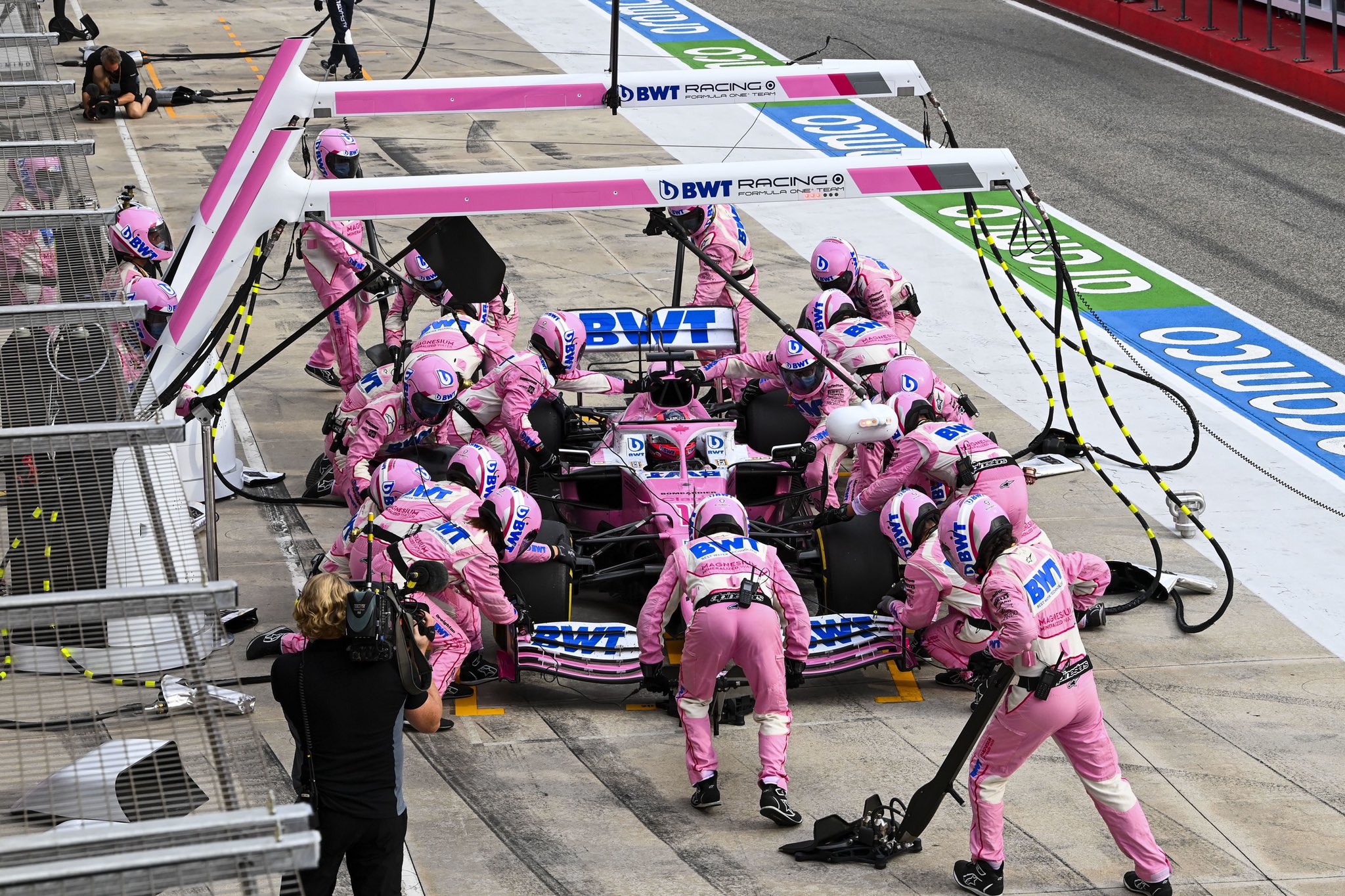 Course point. Checo Perez подиум Racing point.