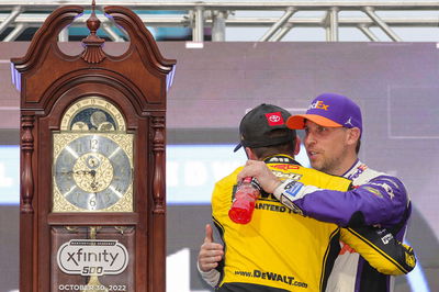 Akhir Pekan yang Pahit untuk Joe Gibbs Racing di Martinsville