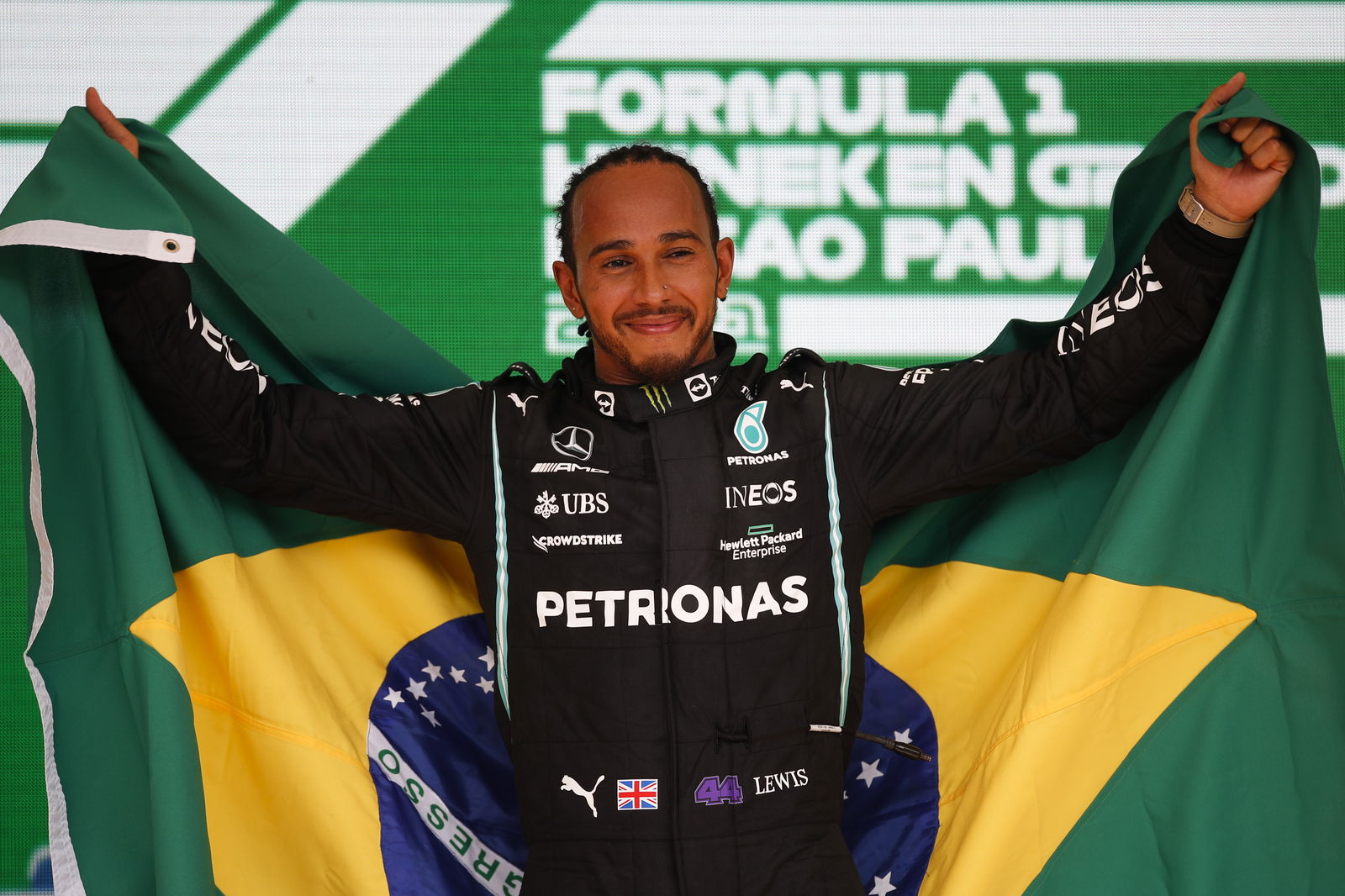 Who deserves to win the 2021 F1 title more? Our verdict