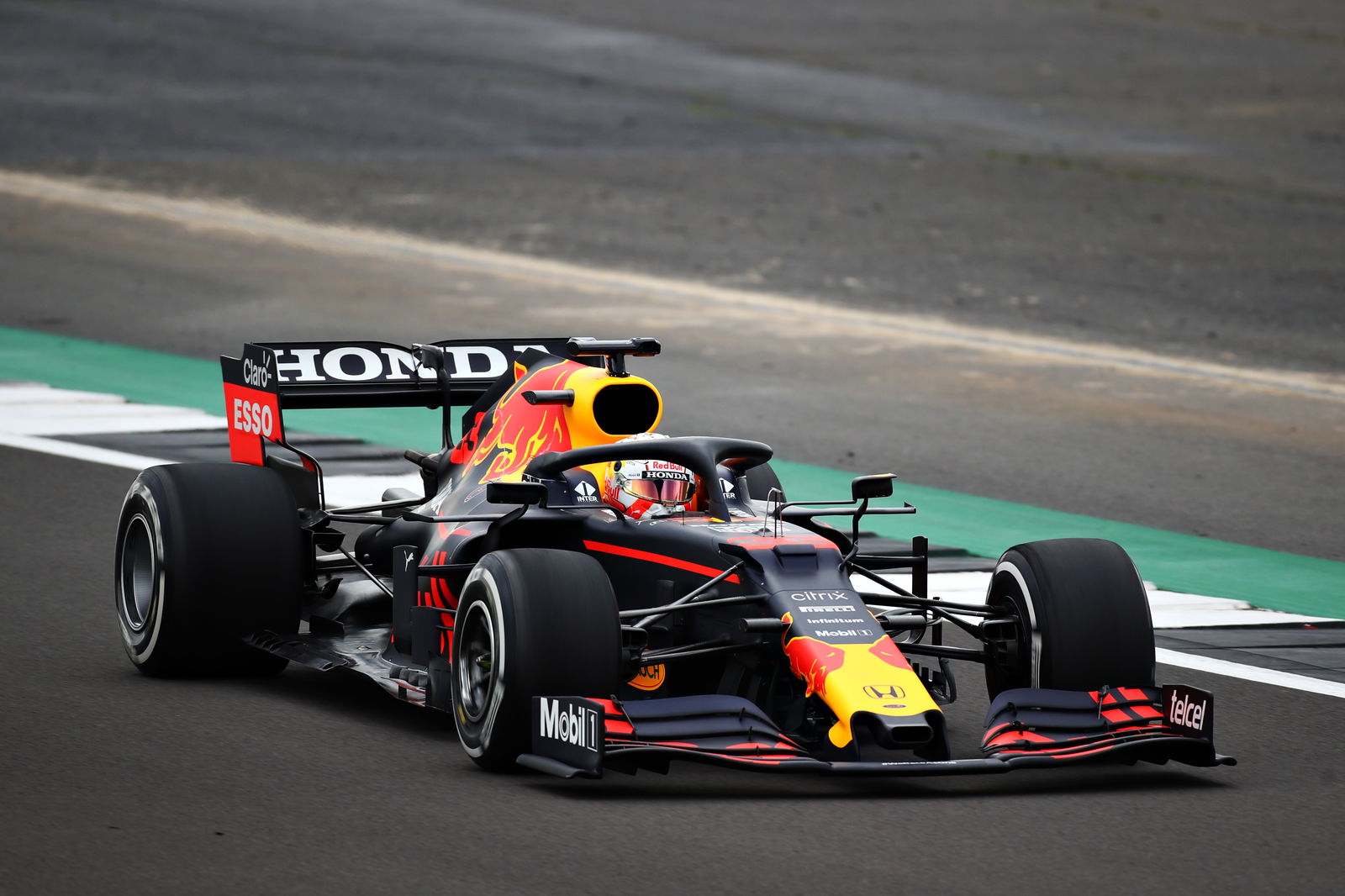 Verstappen not interested in ‘hyping up’ Red Bull’s F1 title chances