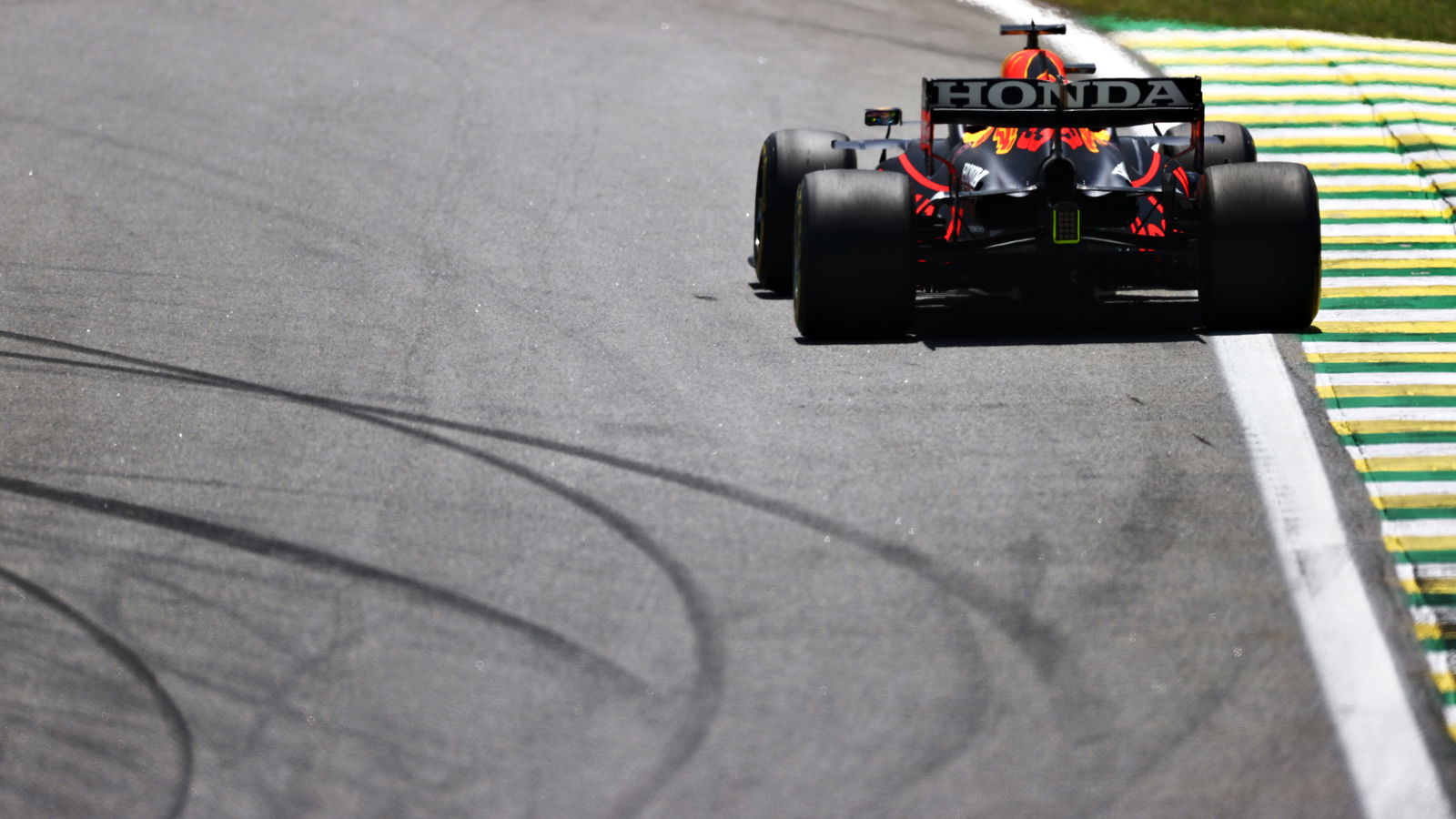 Masi: Red Bull Tidak Mendapat Perlakuan Spesial dalam Saga Sayap F1