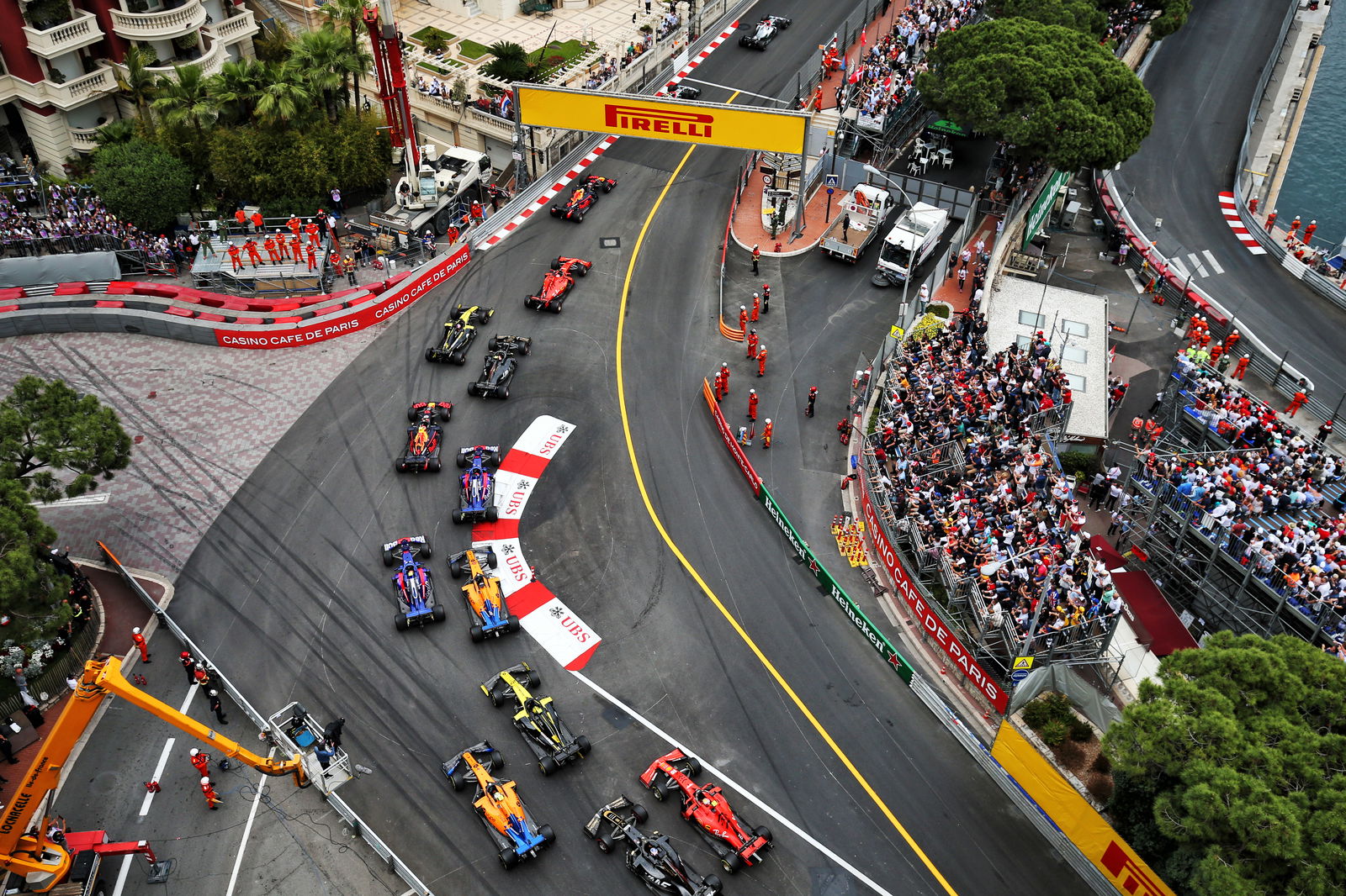 Could F1 be forced into a 2020-2021 super season?