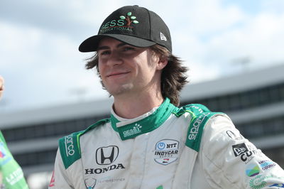 Immaculate performances solidify Newgarden, Rossi as title favorites