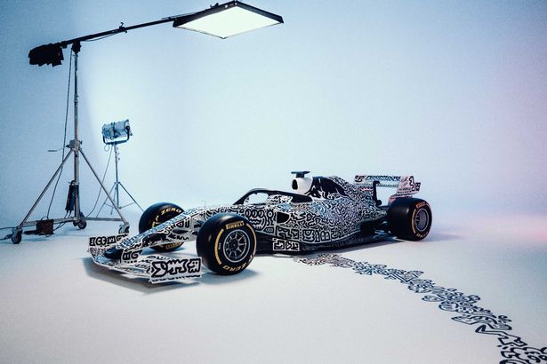 Red Bull Mengungkap Livery RB19 di New York