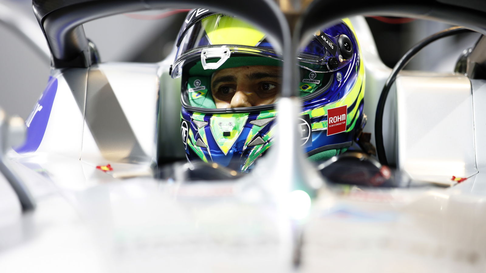 Ex-F1 driver Massa hit with raft of penalties on FE debut