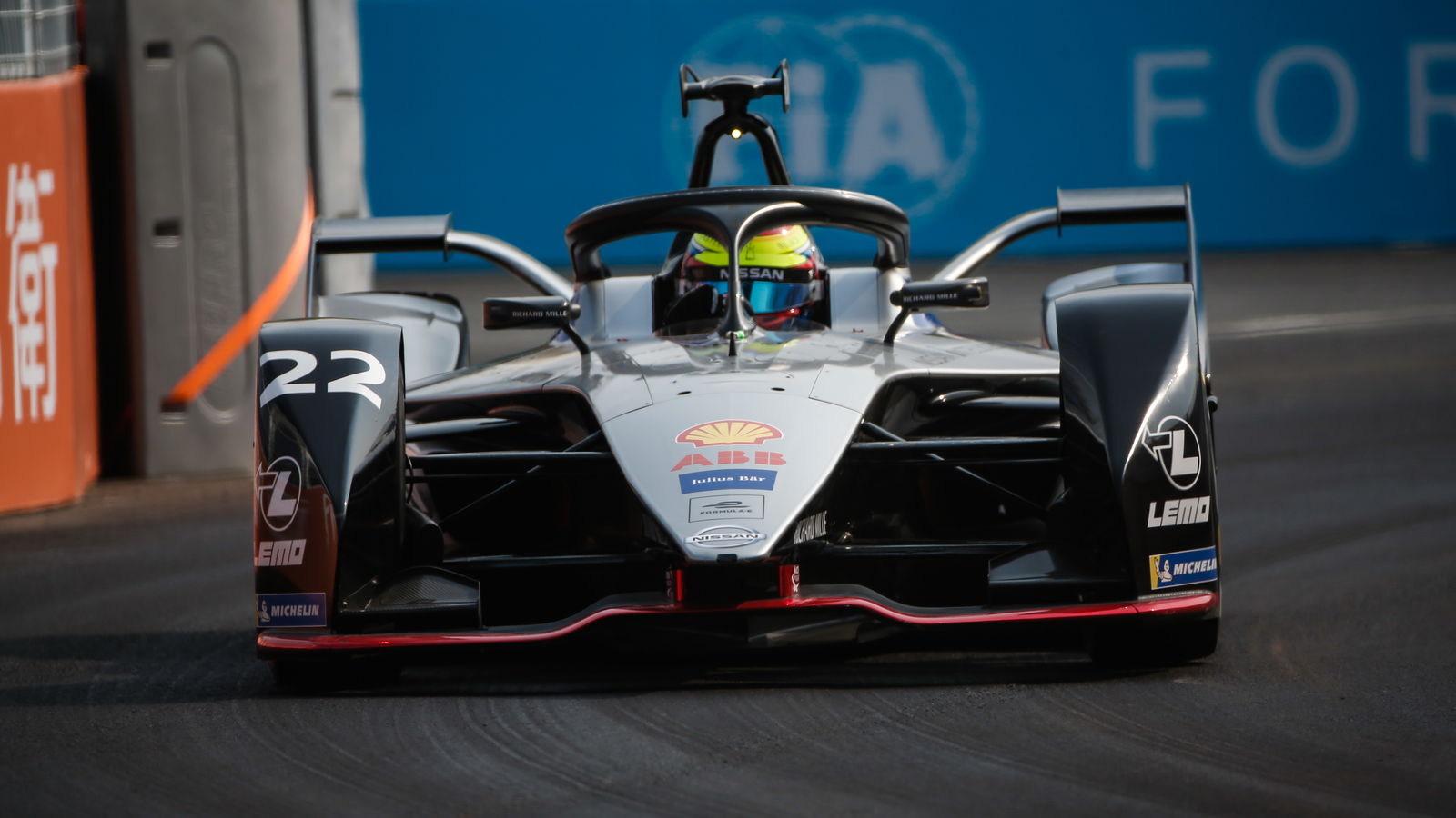 Rowland scores maiden Formula E pole in Sanya