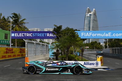 Rowland scores maiden Formula E pole in Sanya