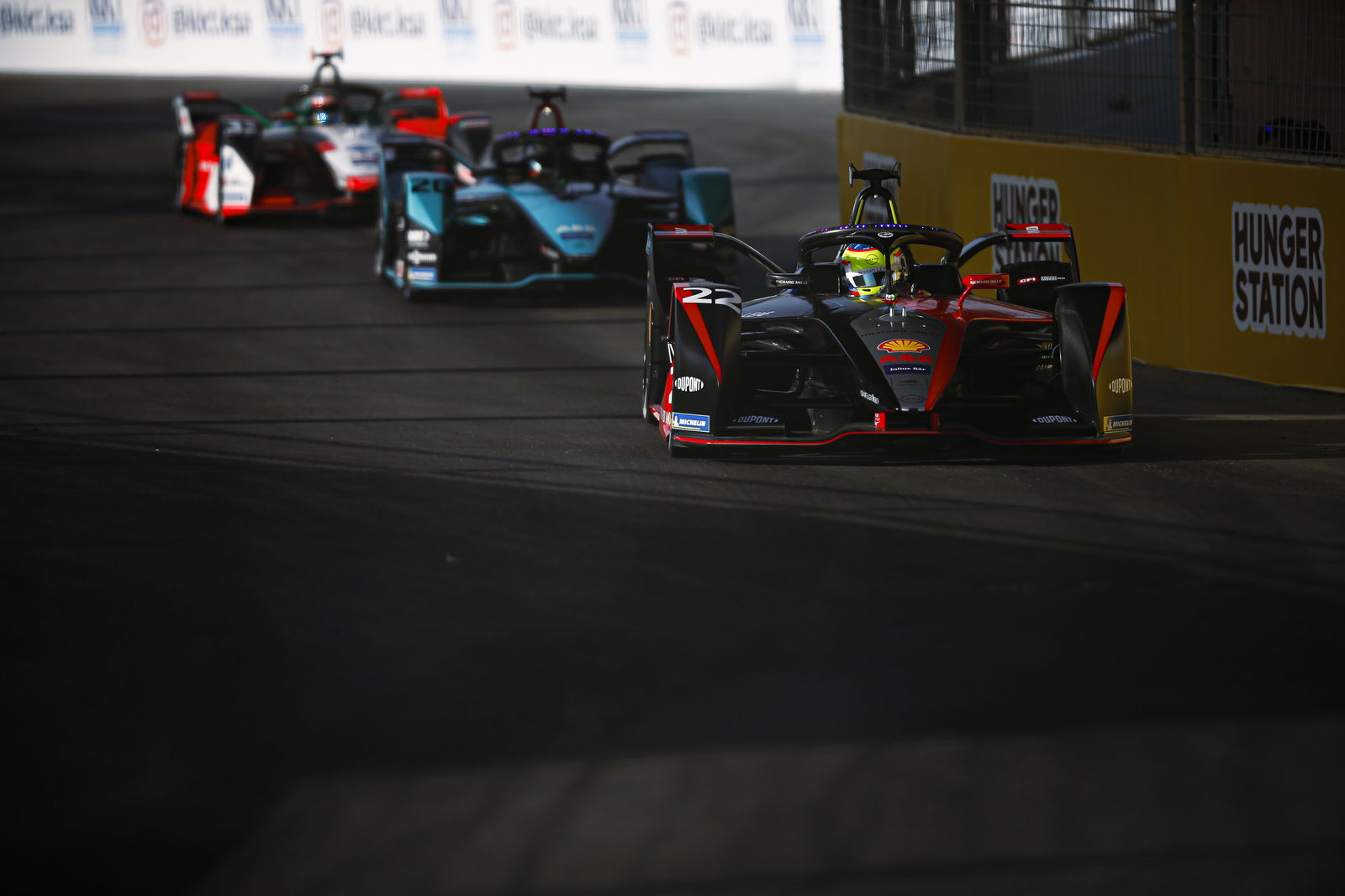 Frijns takes first FE pole in Diriyah with Mercedes banned from qualifying