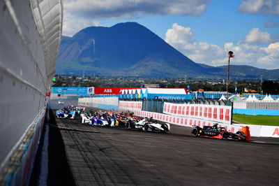 Mortara denies Wehrlein redemptive Formula E win in Mexico