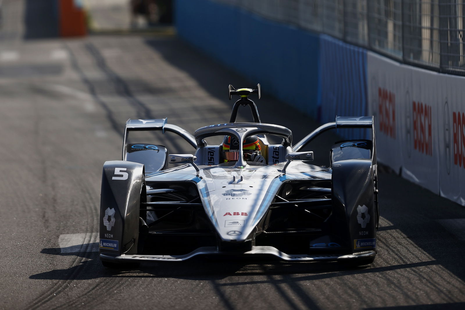 E-Prix New York: Jaguar Meyakinkan, Bird Pole Position