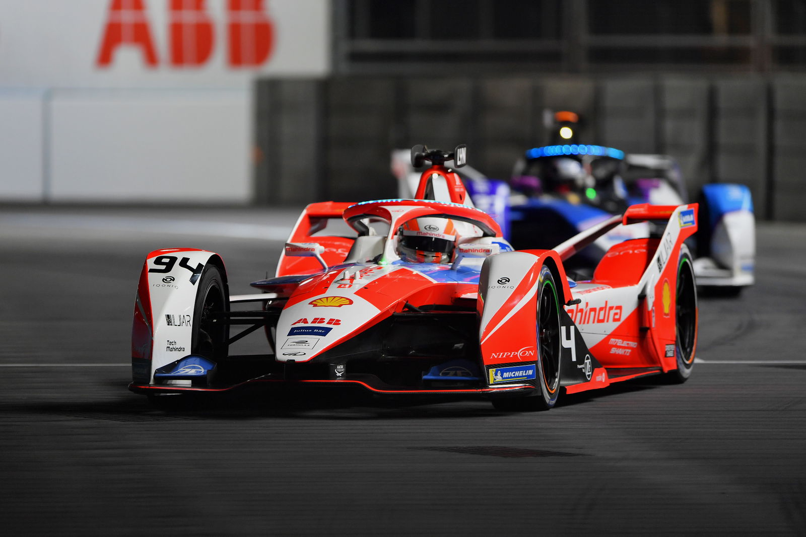 Vandoorne beats Rowland to Formula E pole in second London E-Prix