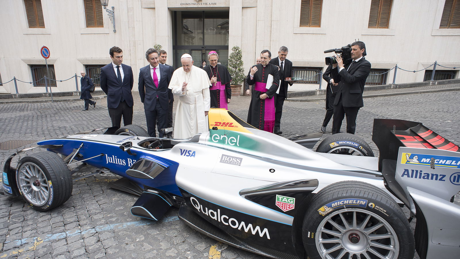 Formula E visits Pope Francis ahead of Rome E-Prix 