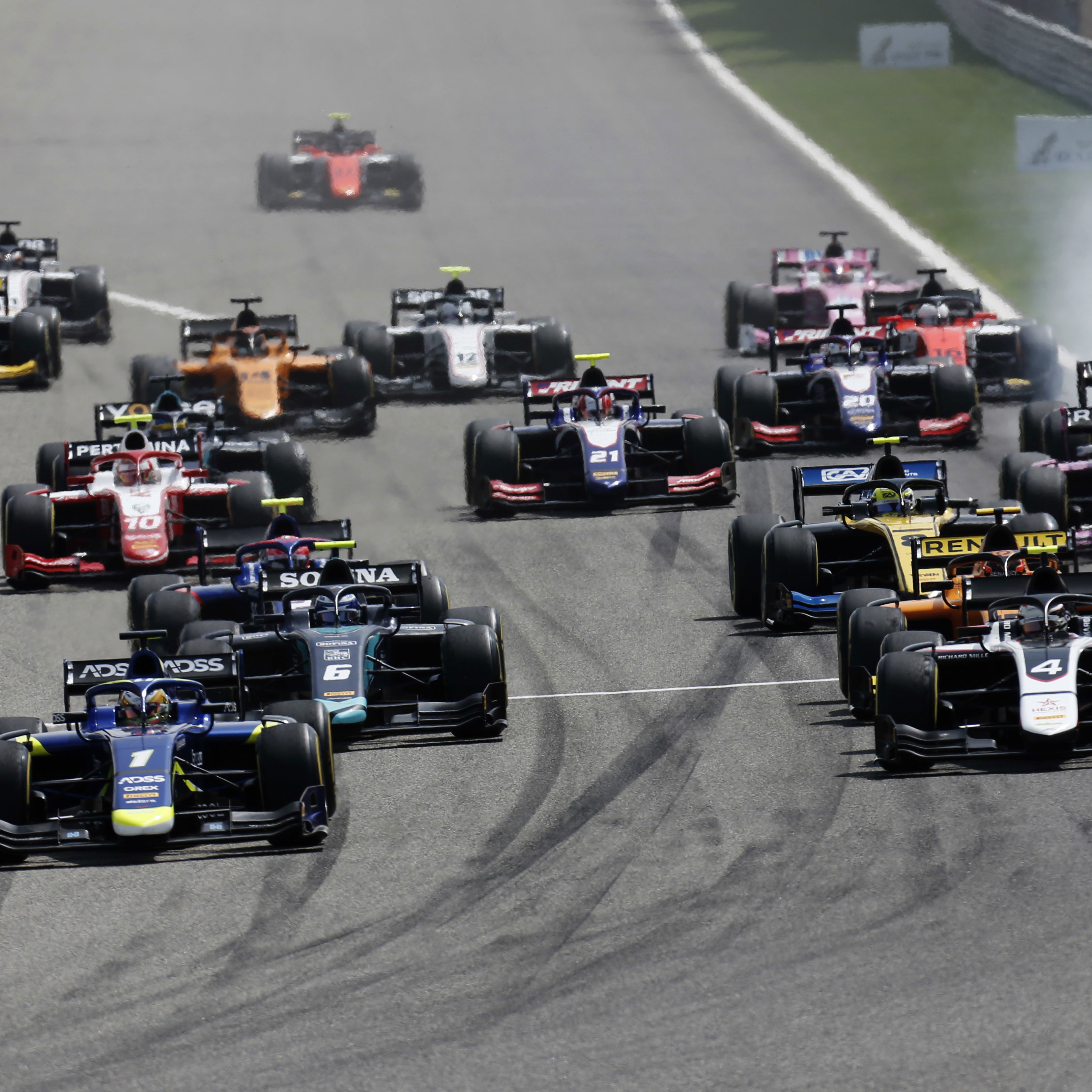 Latifi extends F2 points lead with Baku Sprint Race win