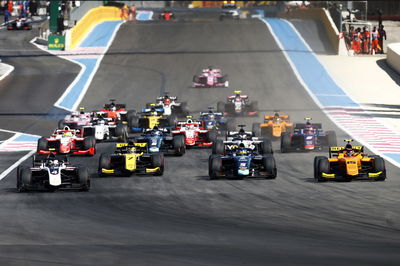 De Vries takes F2 points lead with France feature race win