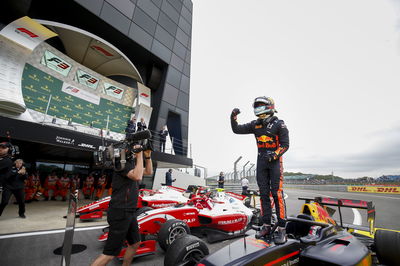 Lundgaard goes lights-to-flag in Hungary for maiden F3 win