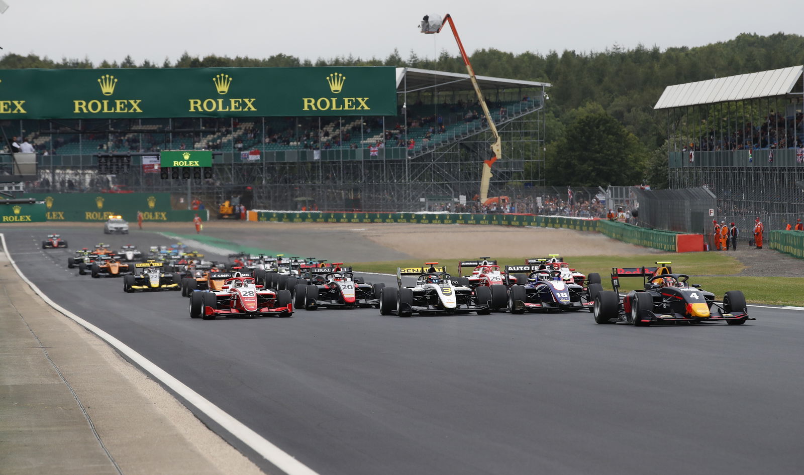 Lundgaard goes lights-to-flag in Hungary for maiden F3 win