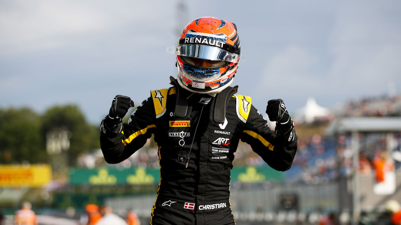 Lundgaard goes lights-to-flag in Hungary for maiden F3 win