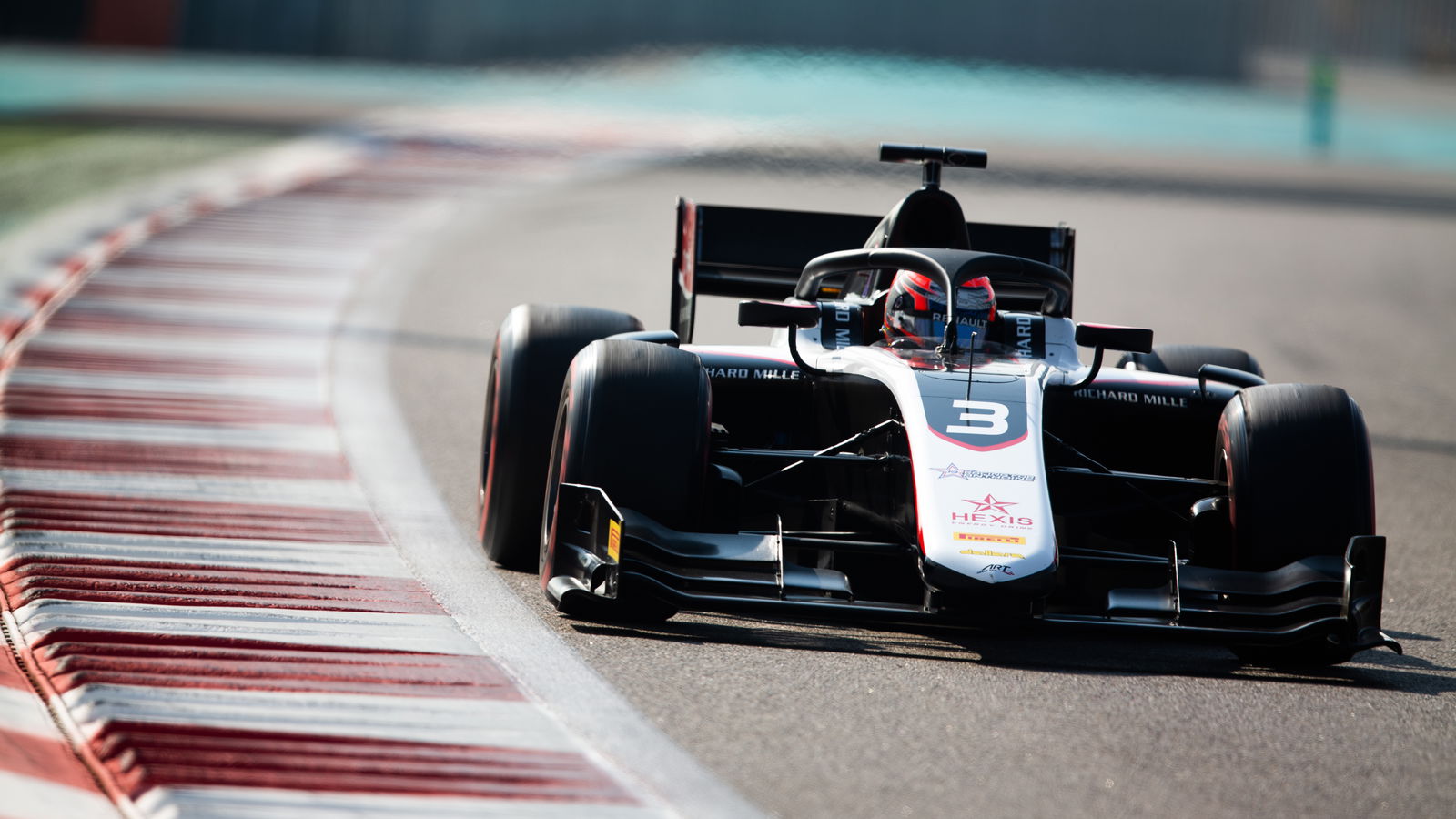 Renault junior Lundgaard joins ART Grand Prix for F2 2020