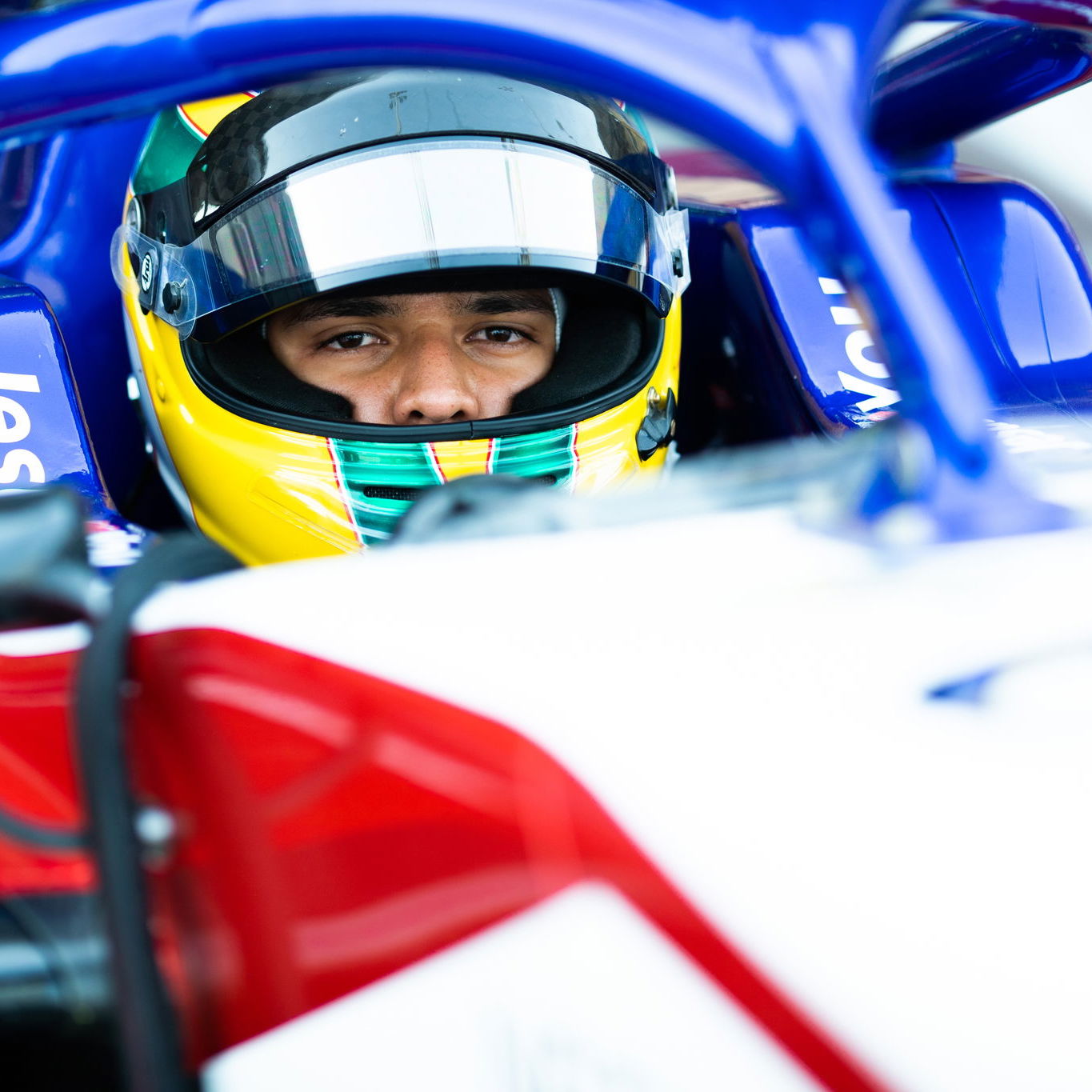 Crawford Pimpin Hari Kedua Tes F3 Valencia dengan Prema