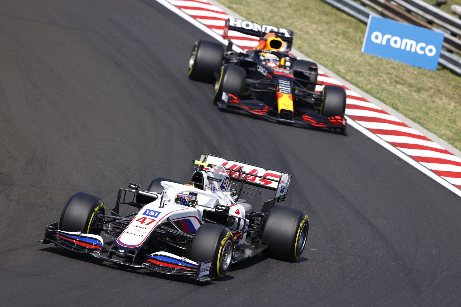 Mercedes: Not pitting Hamilton at Hungary F1 restart was a mistake