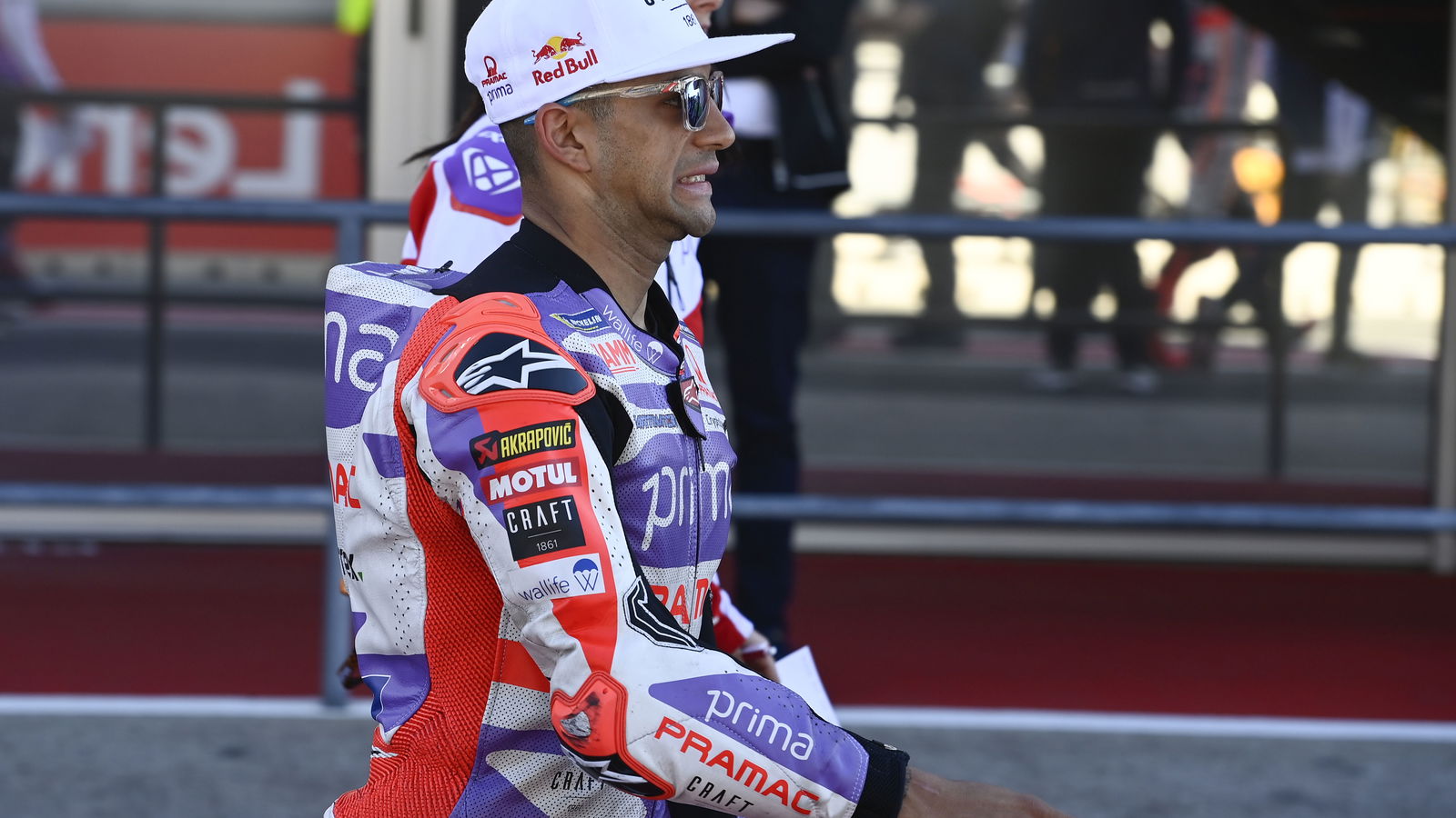 Martin furious: “Not the first time - Marquez keeps doing things…”