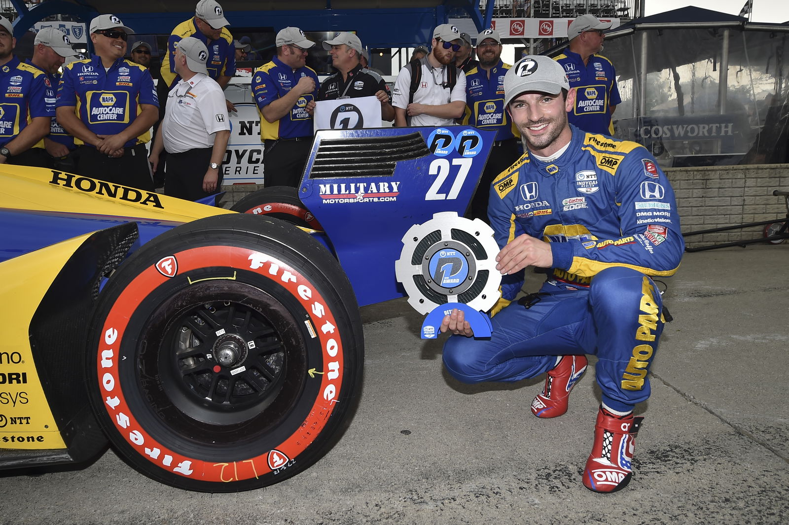 Alexander Rossi overcomes dramatic Indy 500 to finish second