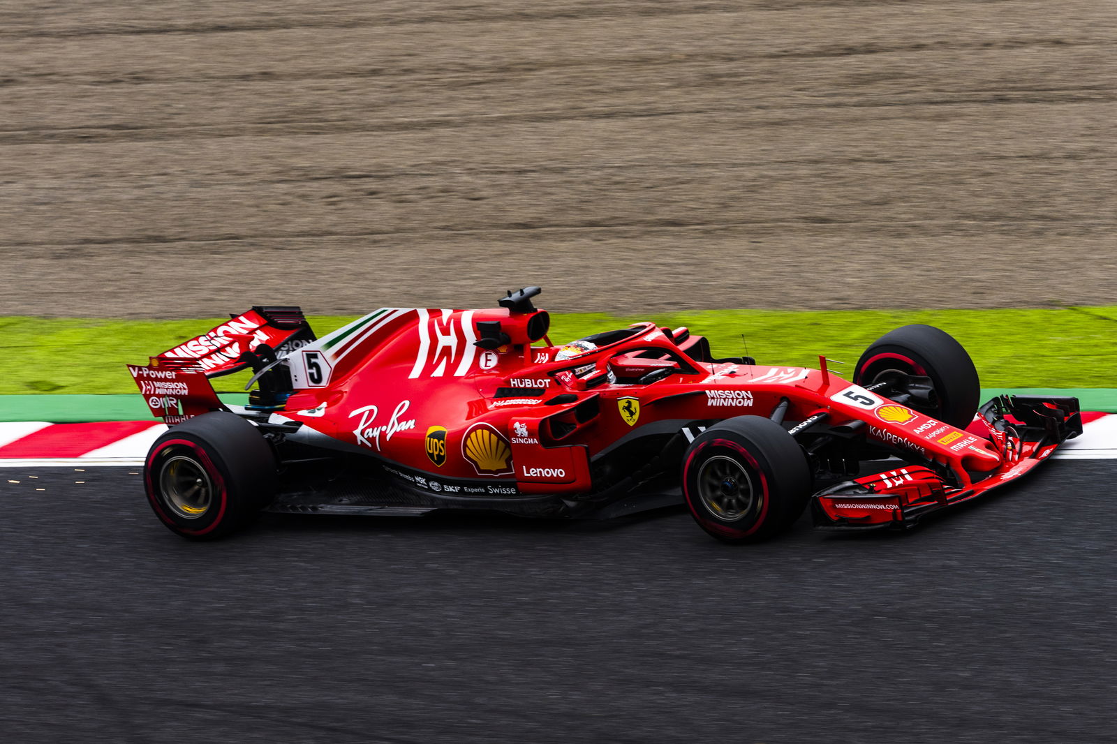 Renault mengharapkan 'banyak balapan satu atap' di F1 2019