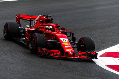 Vettel hangs on to pole after “not perfect” Q3